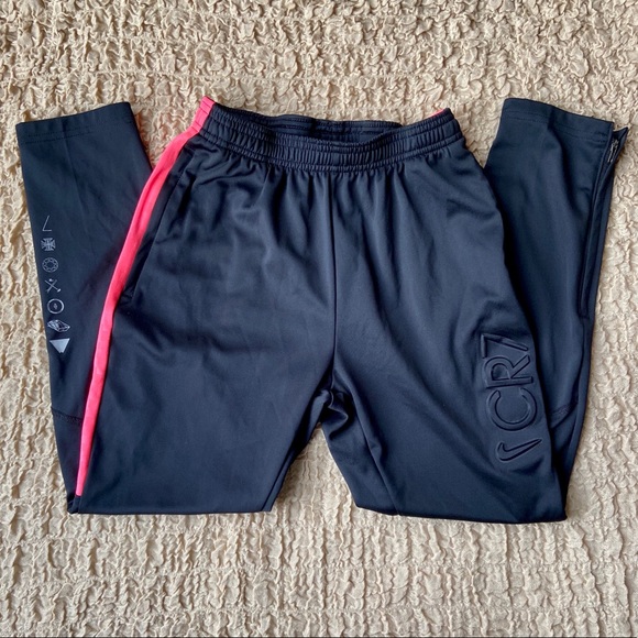 •SOLD•Nike CR7 Size YM Boys Training Pants - Picture 2 of 4